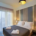 Elia Residences 아파트