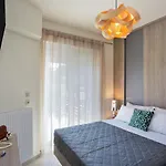 아파트 Elia Residences