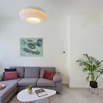 Elia Residences