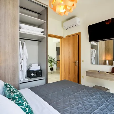 Elia Residences Apartmán