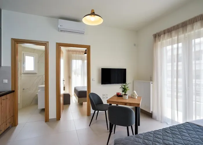 Апартаменти Elia Residences